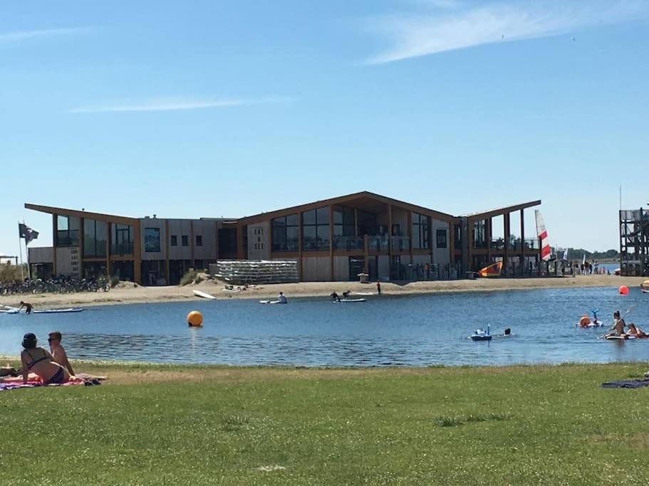 Achthoek 51, Nieuw Ingericht Vrijstaand Op 920m2 *
